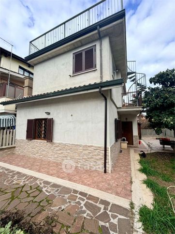 Villetta a schiera in residenziale in 
