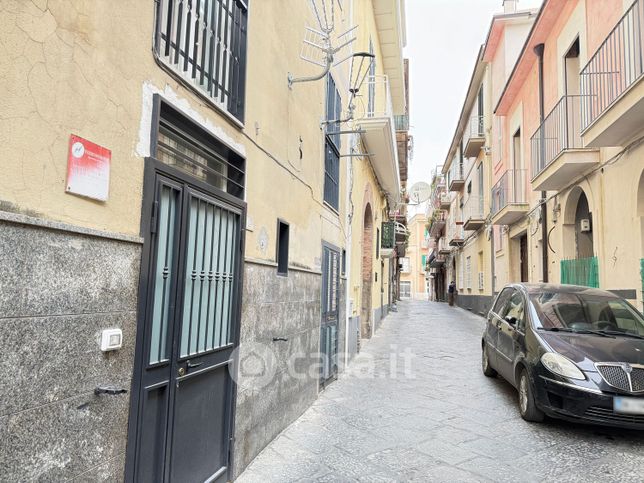 Appartamento in residenziale in Via Flora 19