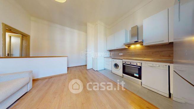 Appartamento in residenziale in Via Francesco Caracciolo 68