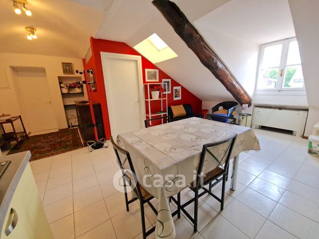 Appartamento in residenziale in Via San Quintino 34