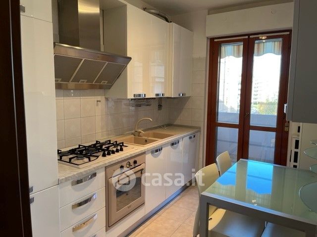 Appartamento in residenziale in Via Giuseppe Mangili 31