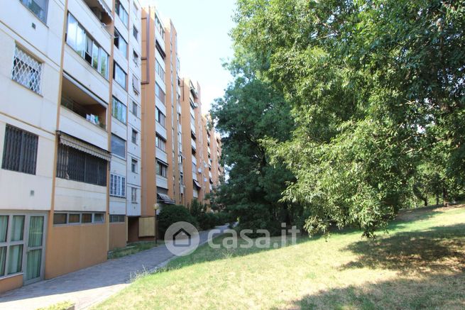 Appartamento in residenziale in Via Martiri di Piazza Fontana 9