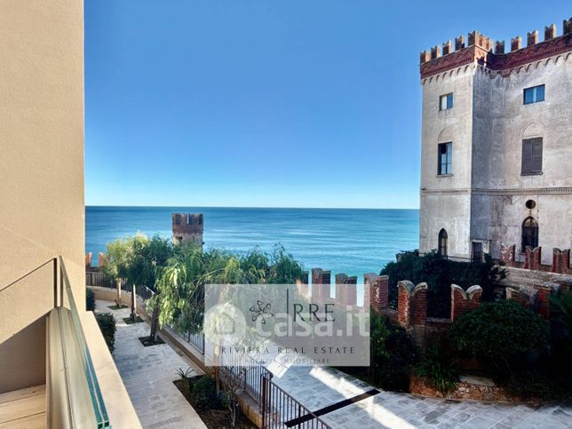 Appartamento in residenziale in Strada Statale 1