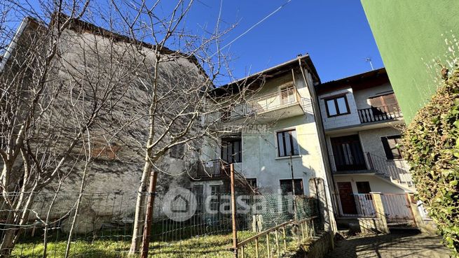 Casa indipendente in residenziale in Via Martiri della Libertà 24