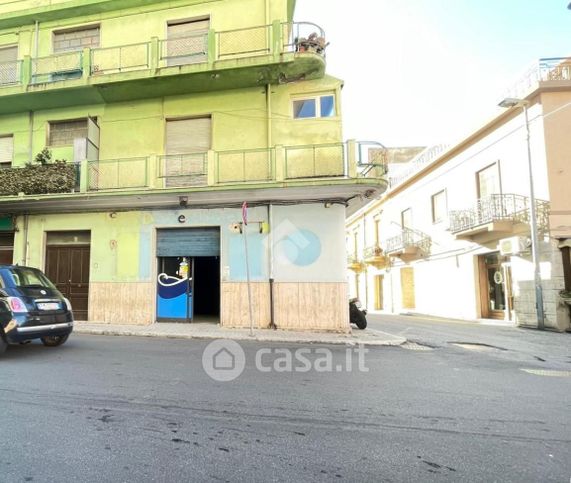 Garage/posto auto in residenziale in Via Nicola Furnari 1