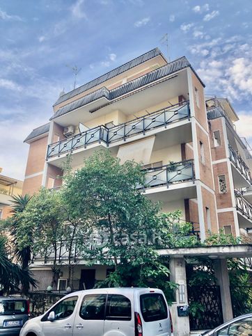 Ufficio in commerciale in Via Giovanni Novelli 11