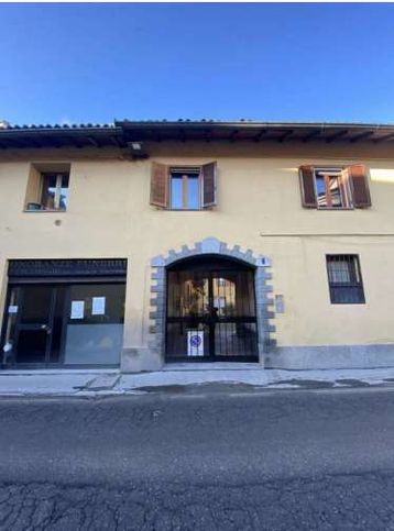 Appartamento in residenziale in Via Siro Capsoni 9