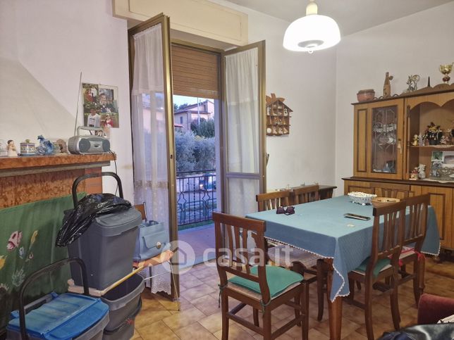 Appartamento in residenziale in Via Giovenale Gatti