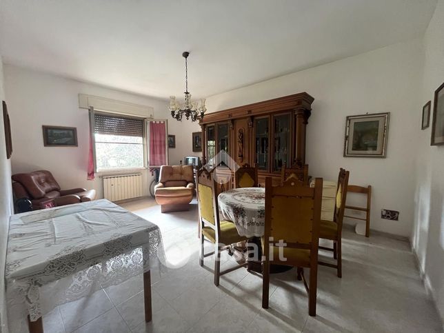 Appartamento in residenziale in Via delle Azalee 39