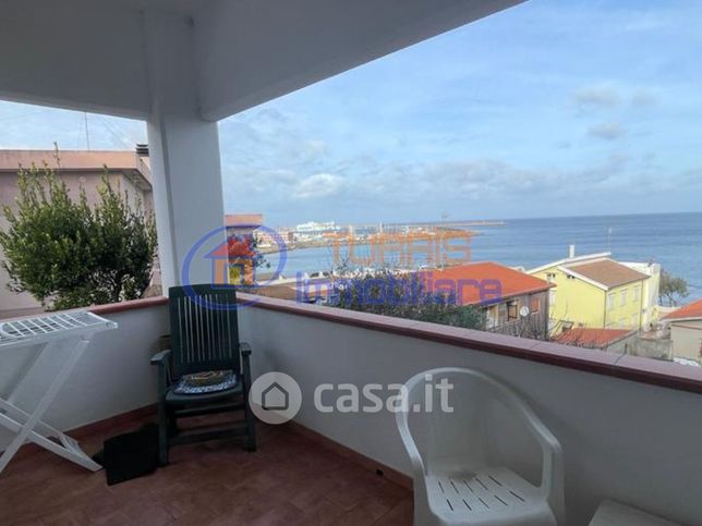 Appartamento in residenziale in Via Romagnosi 16