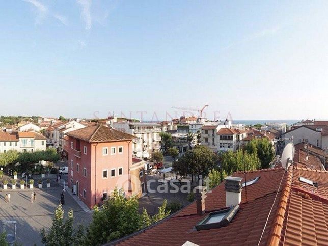 Appartamento in residenziale in Piazza G. Garibaldi 4