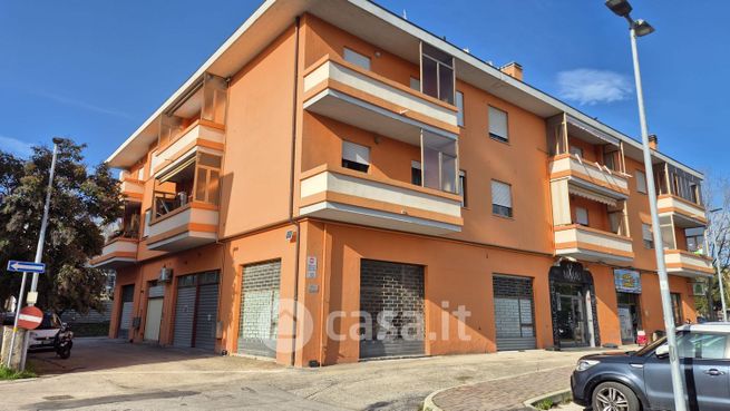 Appartamento in residenziale in Via Settembrini