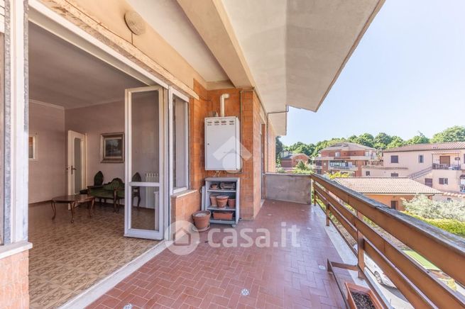 Appartamento in residenziale in Viale Piave 17