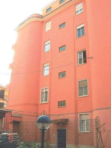 Appartamento in residenziale in Via Carlo Pirzio Biroli 99