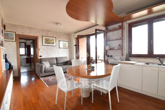 Appartamento in residenziale in Via San Rocco 5