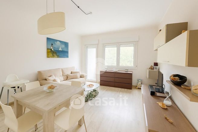Appartamento in residenziale in Viale Sicilia 6