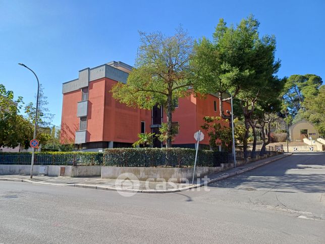 Appartamento in residenziale in Via Lupo Protospata 53