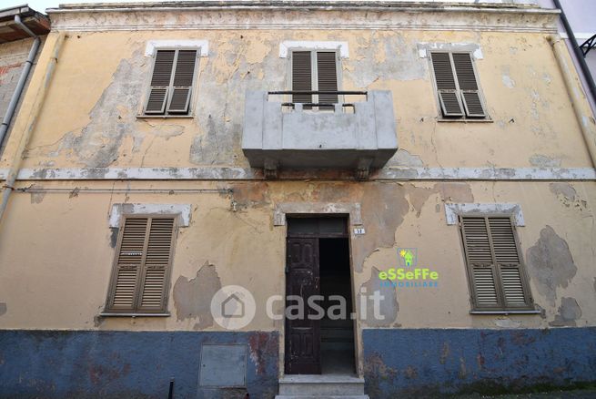 Casa indipendente in residenziale in Via vittorio emanuele 50