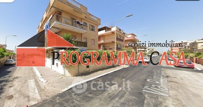 Garage/posto auto in residenziale in Via Rumenia 238