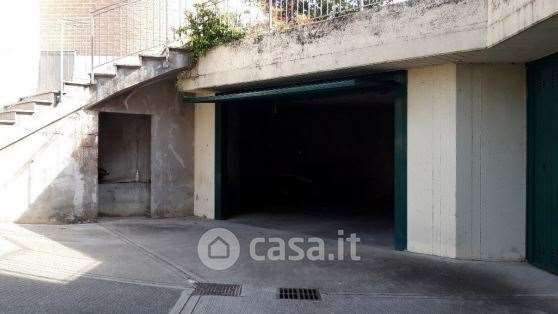 Garage/posto auto in residenziale in Viale Roma