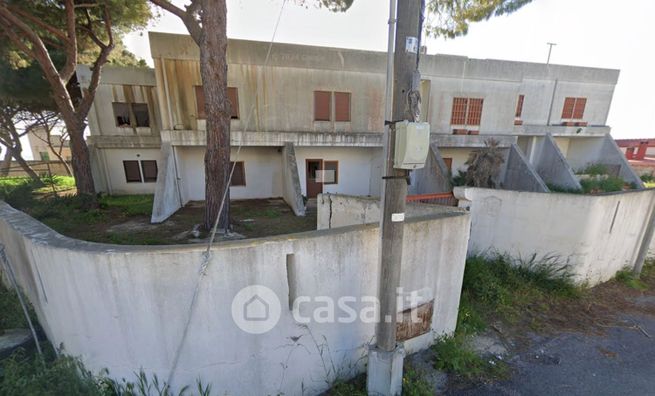 Appartamento in residenziale in Via Lampare 10