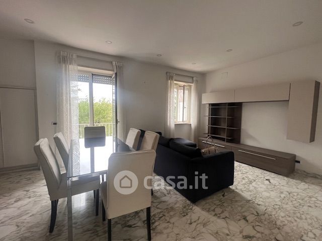 Appartamento in residenziale in Viale Nardini