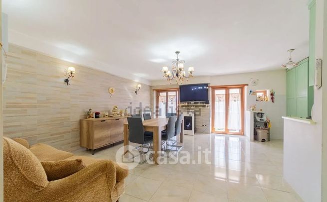 Appartamento in residenziale in Via degli Alpini