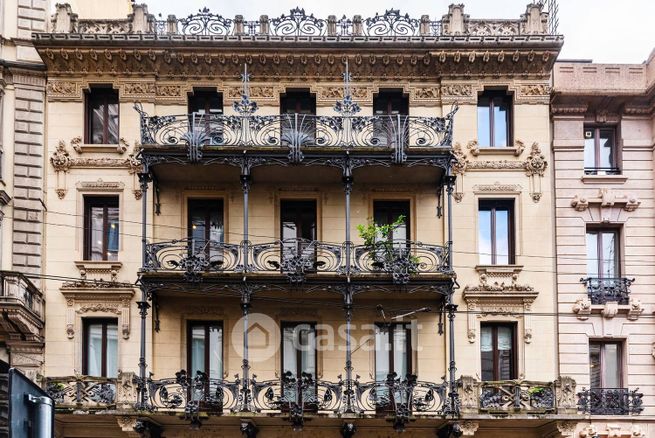 Ufficio in commerciale in Via Spadari 3