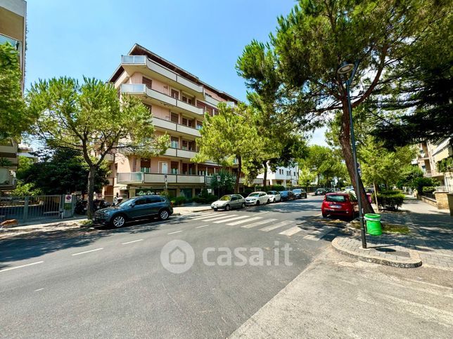 Appartamento in residenziale in Viale John Fitzgerald Kennedy 47