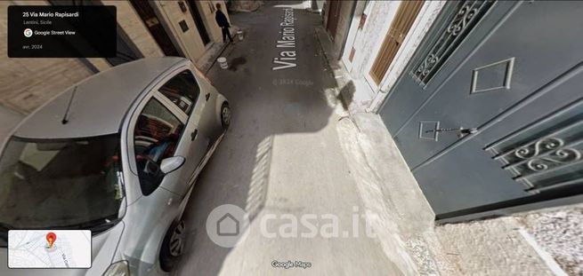 Box/posto auto in residenziale in Via Giosuè Carducci 41