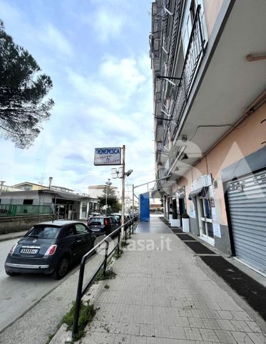 Attivitã /licenza (con o senza mura) in commerciale in Via Papa Giovanni XXIII