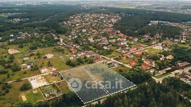 Terreno agricolo in commerciale in 