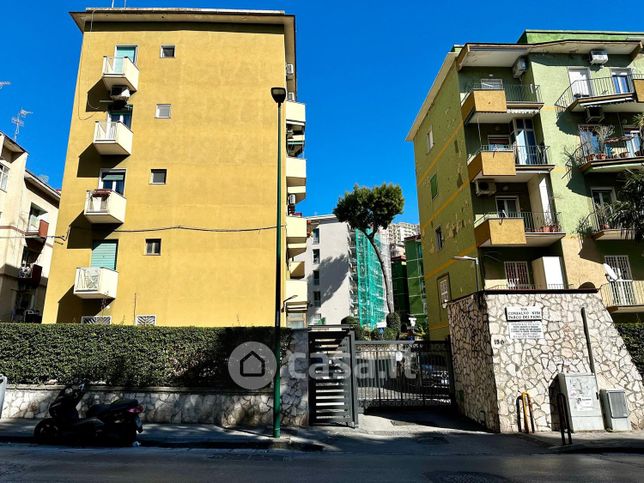 Appartamento in residenziale in Via Consalvo