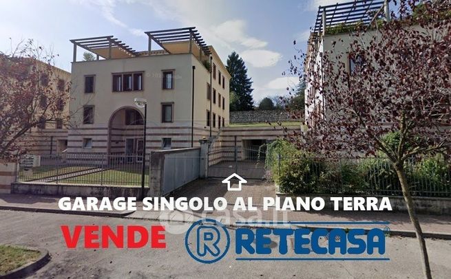Box/posto auto in residenziale in
