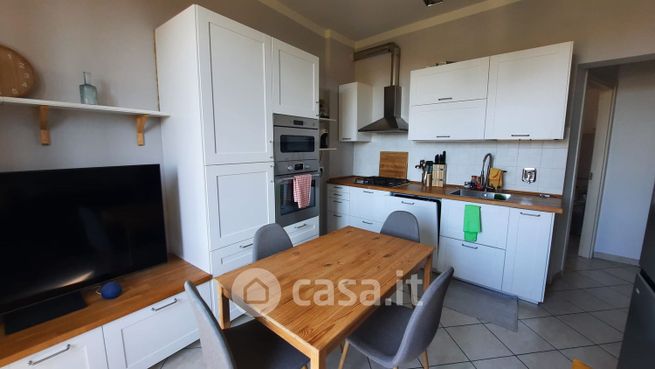 Appartamento in residenziale in Via Bisenzio