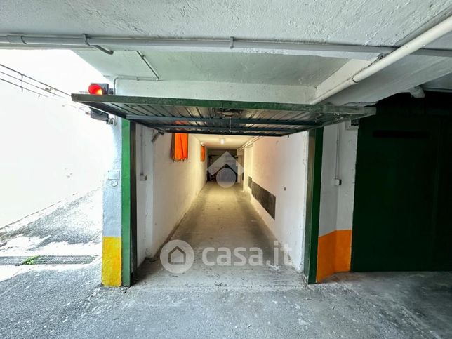 Garage/posto auto in residenziale in Via Rattalino 2