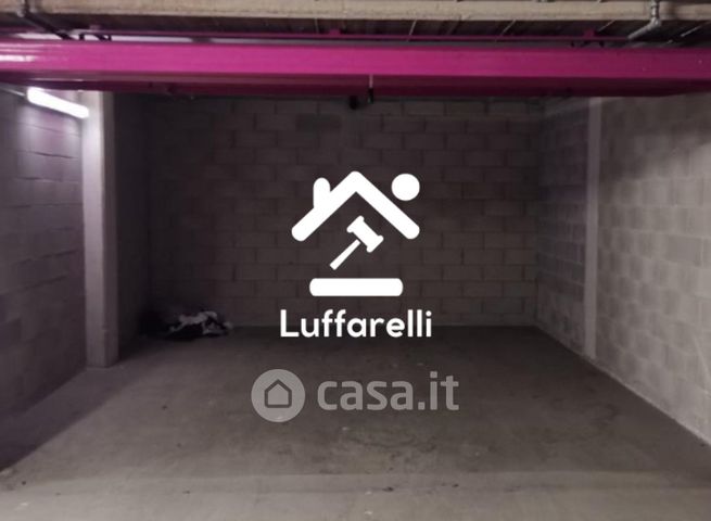 Garage/posto auto in residenziale in Via Carlo Imbonati 62/2