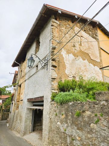 Rustico/casale in residenziale in Via Maggiore 5