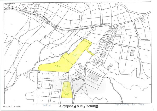 Terreno agricolo in commerciale in Strada Le Bruciate 32