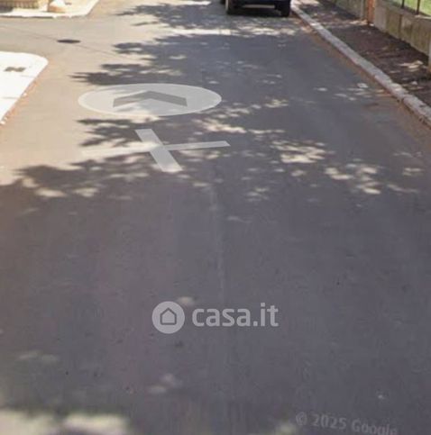 Ufficio in commerciale in Via Giovanni Urbano 15