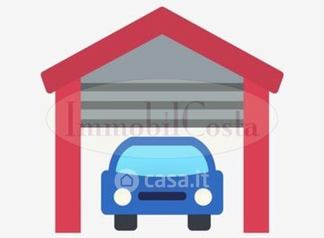 Garage/posto auto in residenziale in 