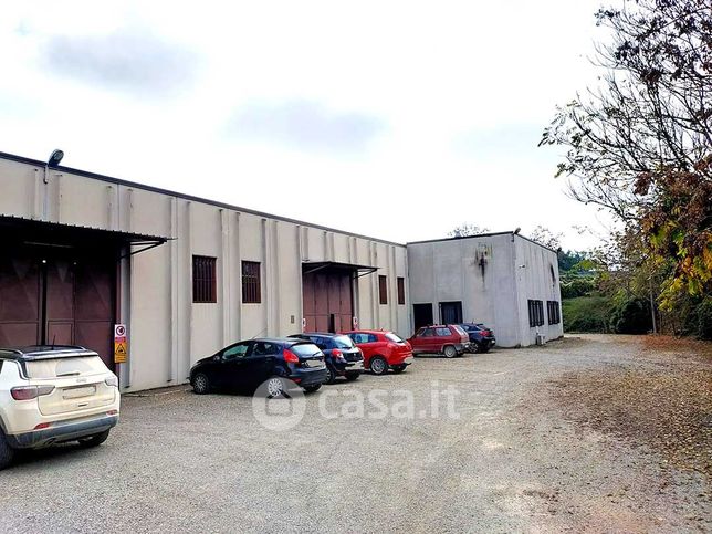 Capannone in commerciale in LocalitÃ  San Marziale
