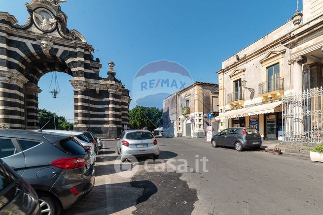 Appartamento in residenziale in Via Benanti 6