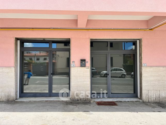 Ufficio in commerciale in Via Latina 3 /A