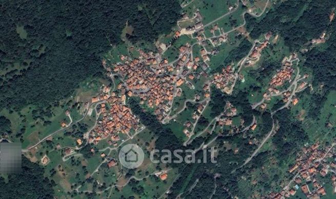Terreno agricolo in commerciale in Via Provinciale