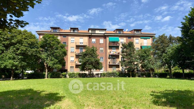 Appartamento in residenziale in Via Francesco Baracca 15