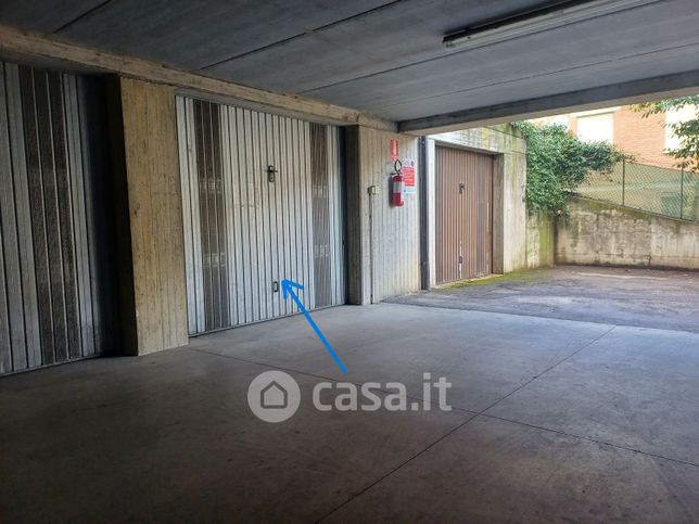 Garage/posto auto in residenziale in 