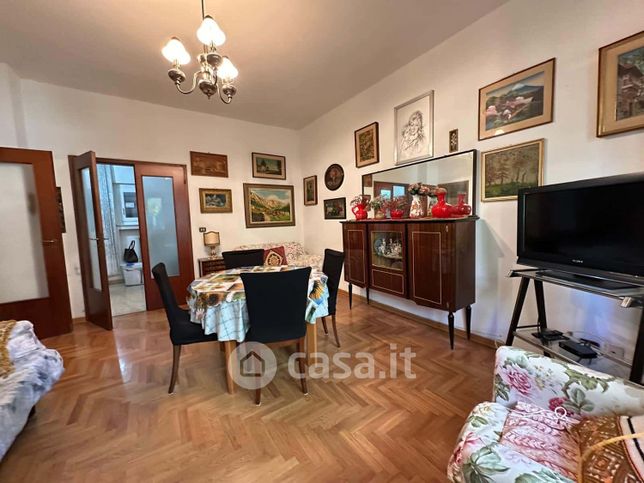 Appartamento in residenziale in Via del Lloyd 2