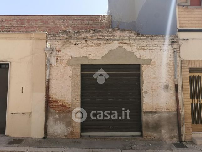 Garage/posto auto in residenziale in Via Arimondi