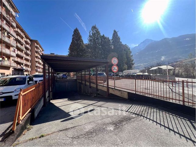 Box/posto auto in residenziale in 